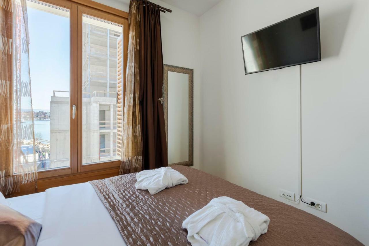 New Luxury Apartment Nives On Seaside سبليت المظهر الخارجي الصورة