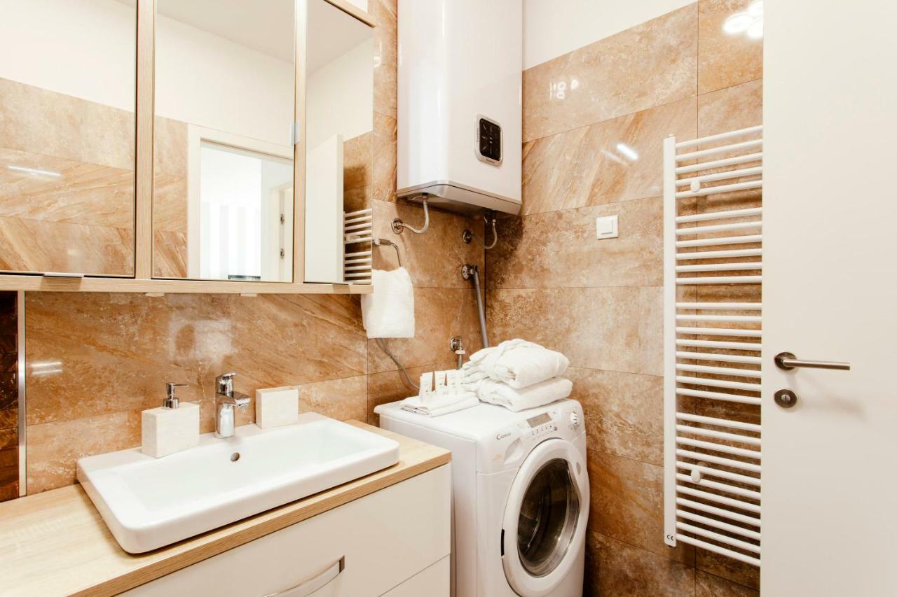New Luxury Apartment Nives On Seaside سبليت المظهر الخارجي الصورة