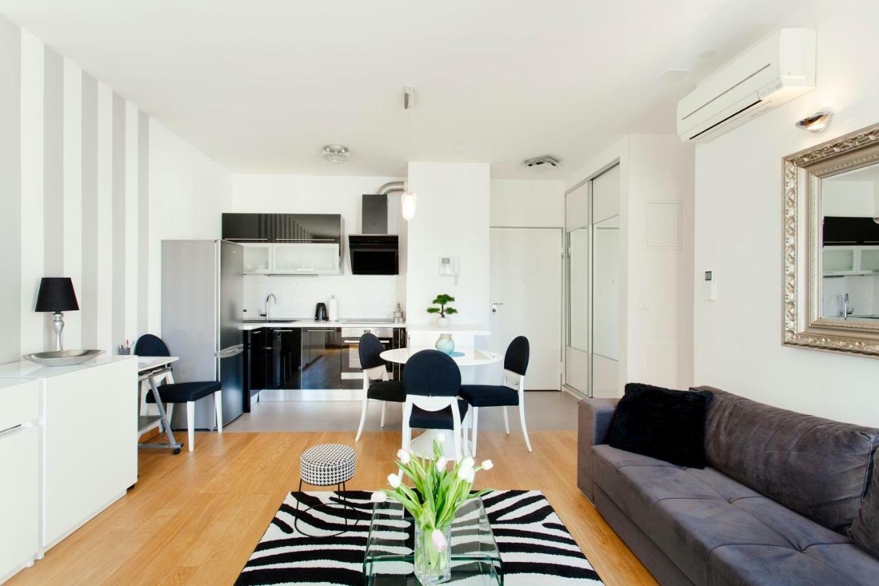 New Luxury Apartment Nives On Seaside سبليت المظهر الخارجي الصورة