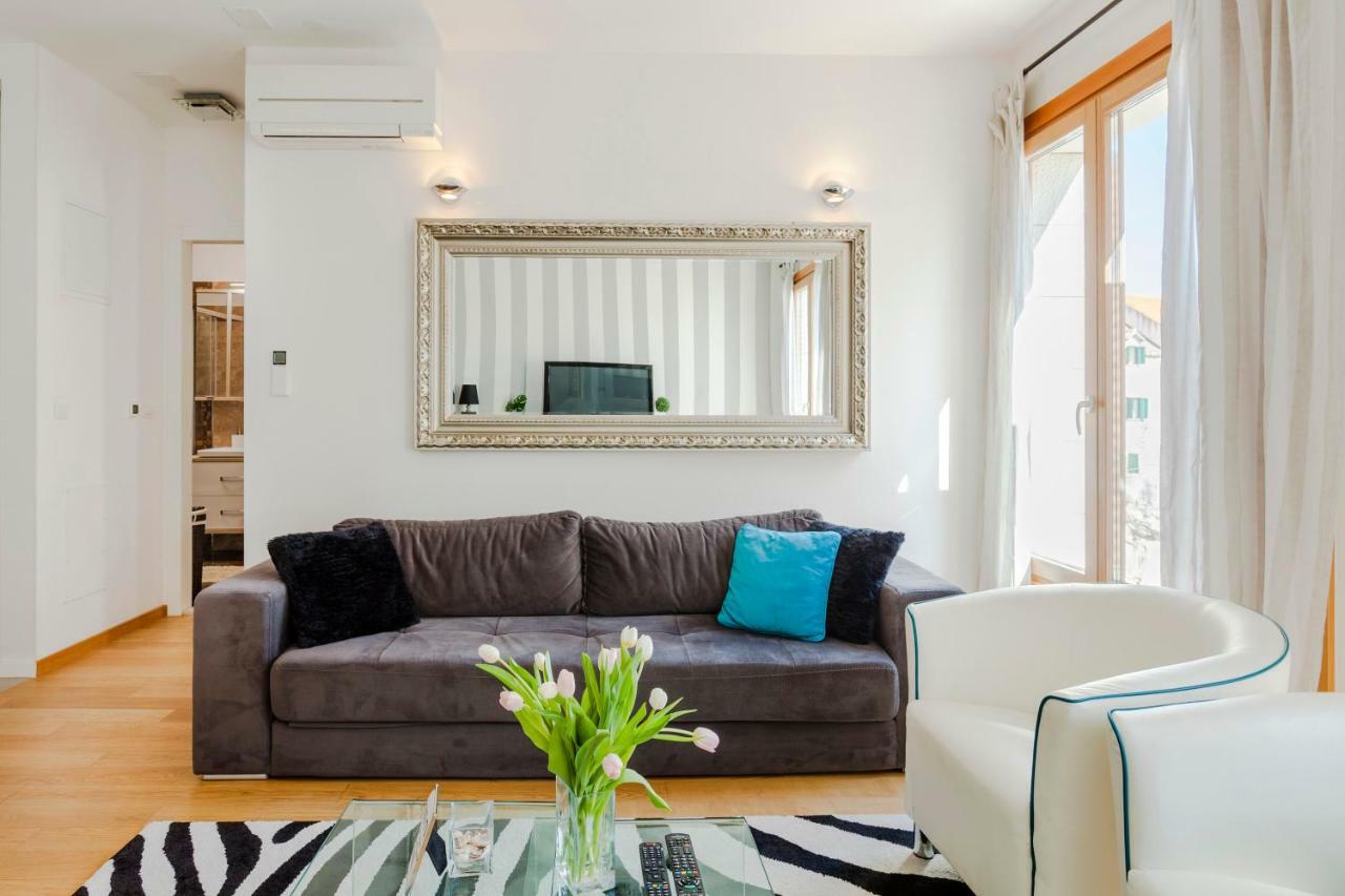 New Luxury Apartment Nives On Seaside سبليت المظهر الخارجي الصورة