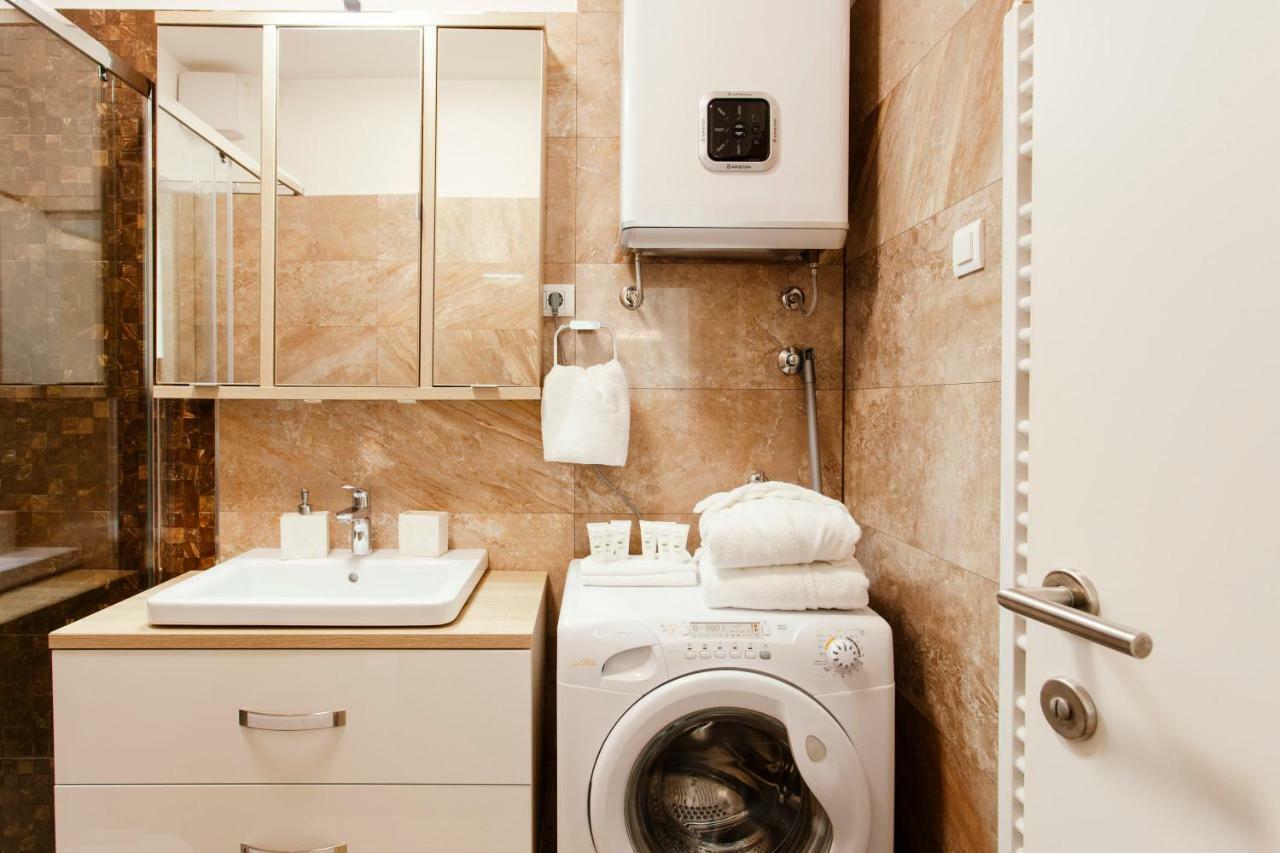 New Luxury Apartment Nives On Seaside سبليت المظهر الخارجي الصورة