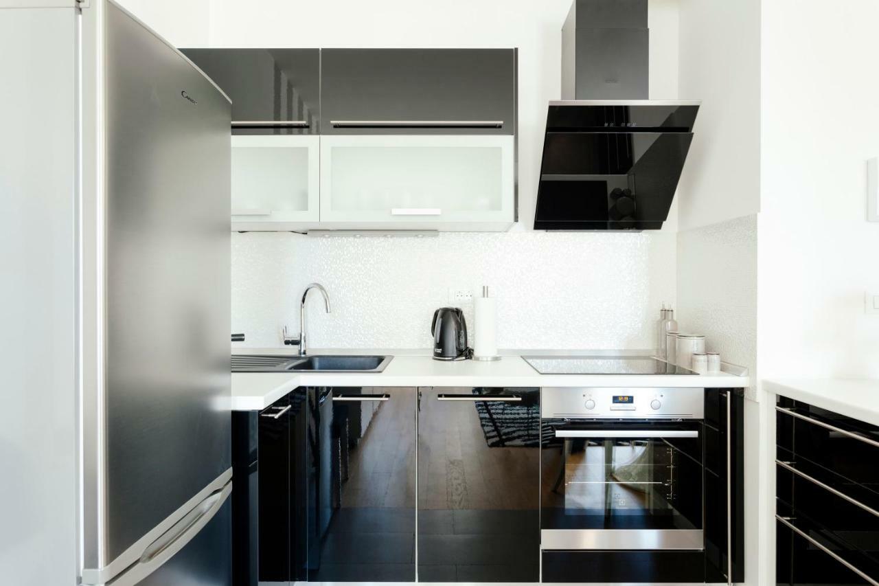 New Luxury Apartment Nives On Seaside سبليت المظهر الخارجي الصورة
